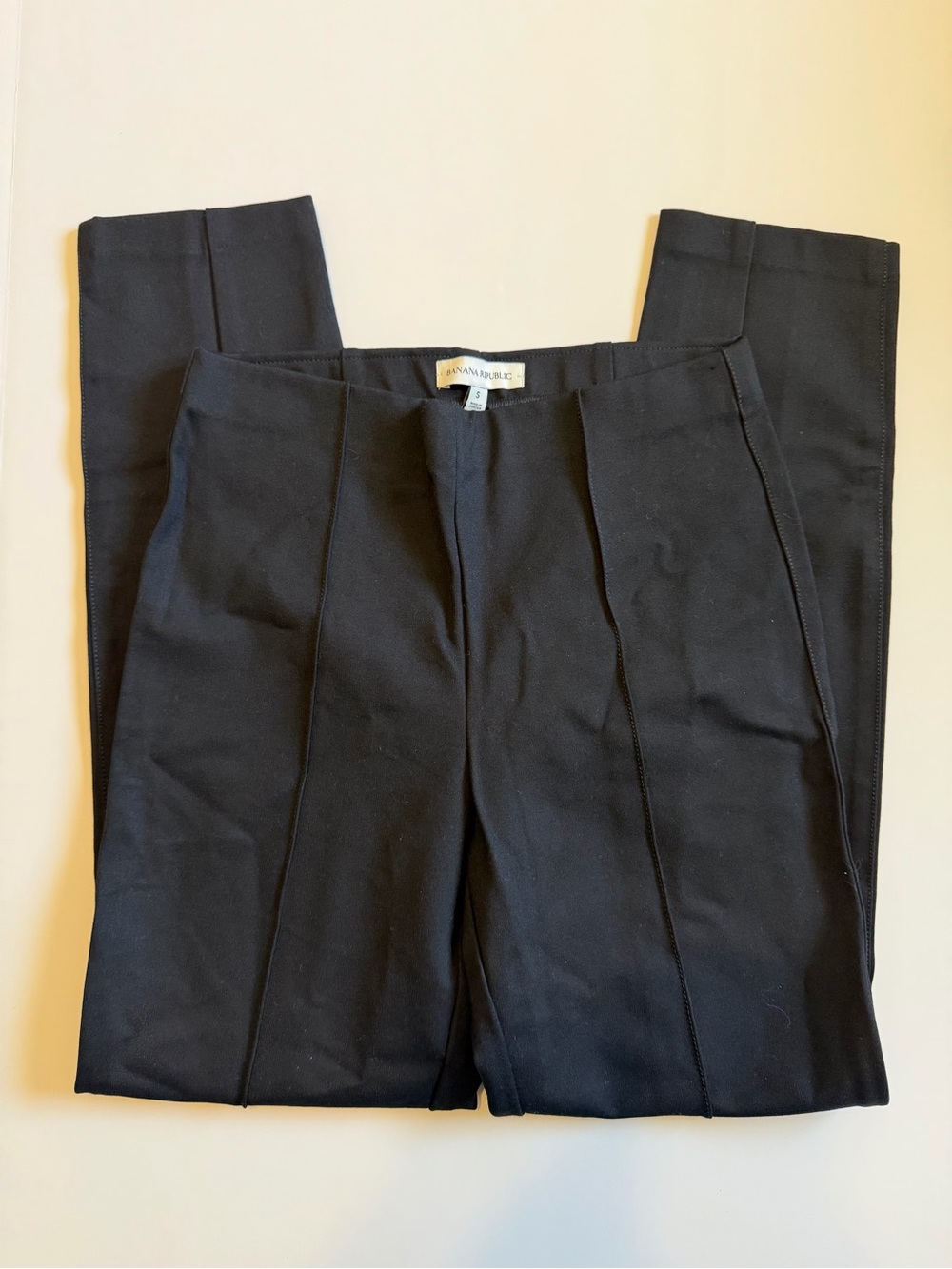 Banana Republic Black Women’s Tailored Dress Pants